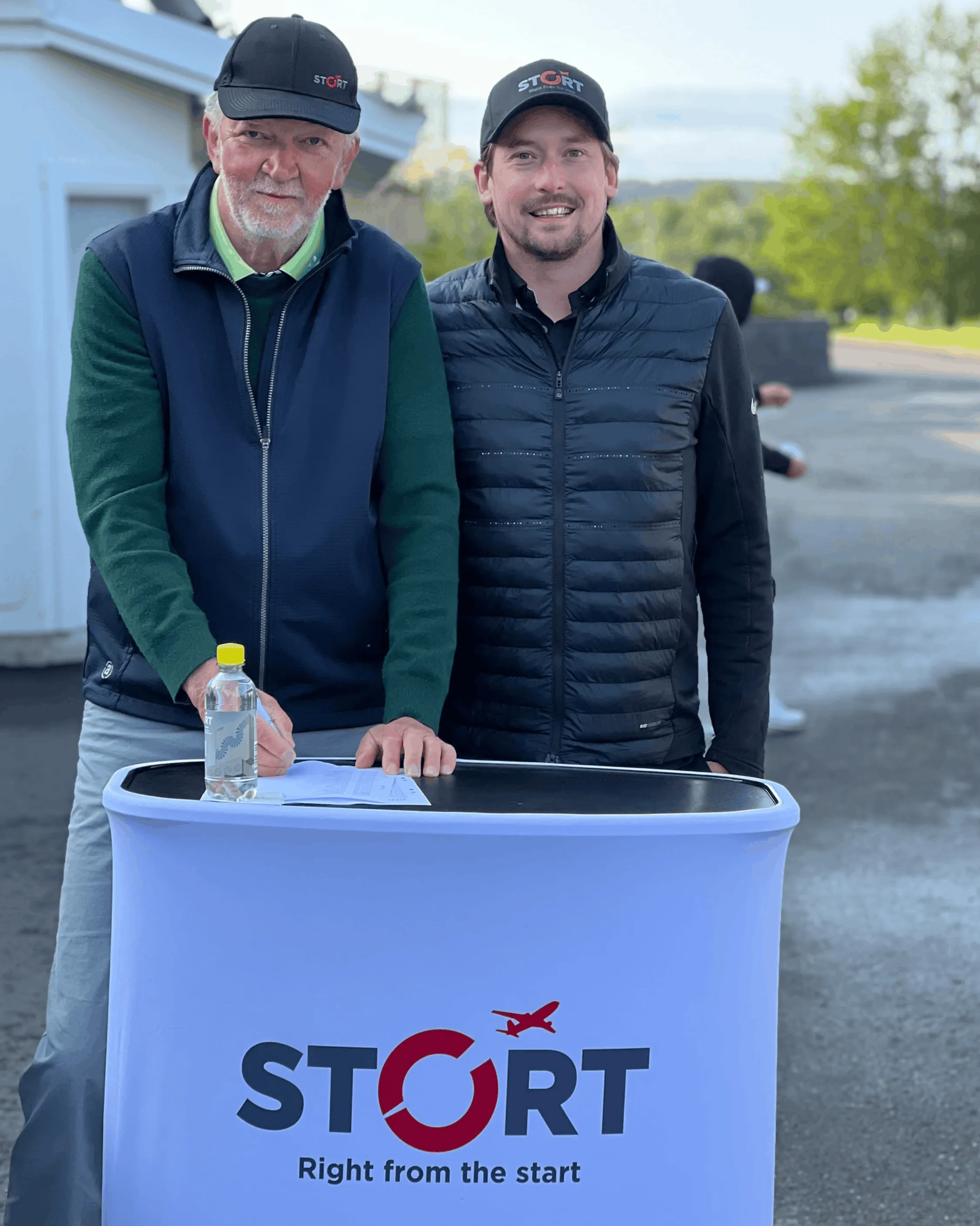 Lars och Dennis, STORT AB